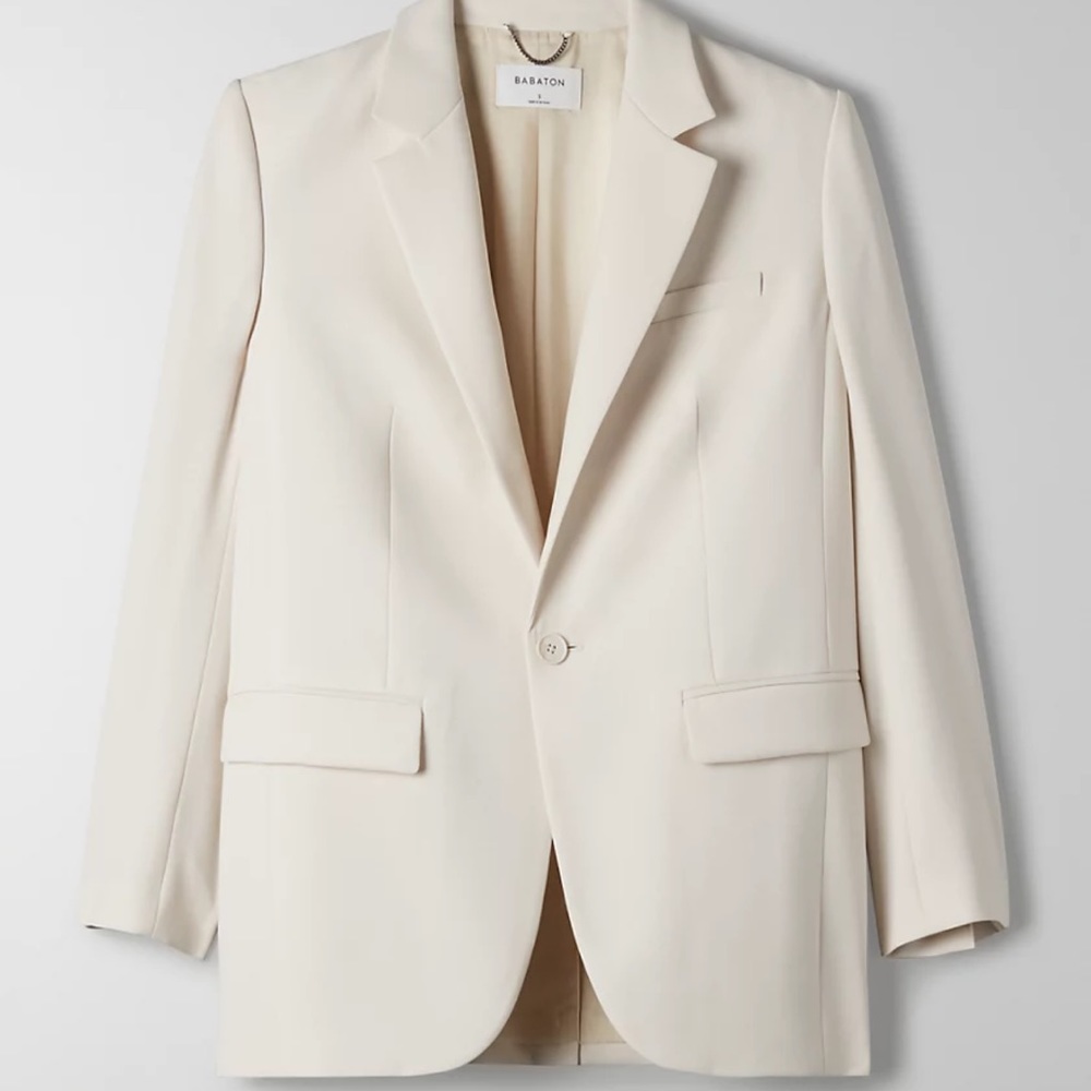Aritzia Bavarian Agency Blazer Cream size XS NWOT